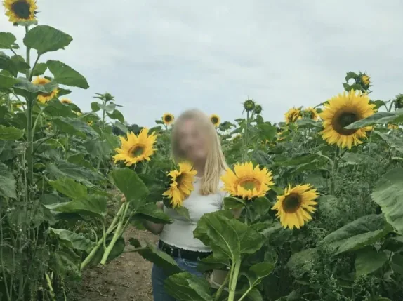 Aroa, 32 años